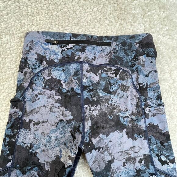 Lululemon Speed Up Tight Blue Purple Screen Camo - Picture 6 of 11